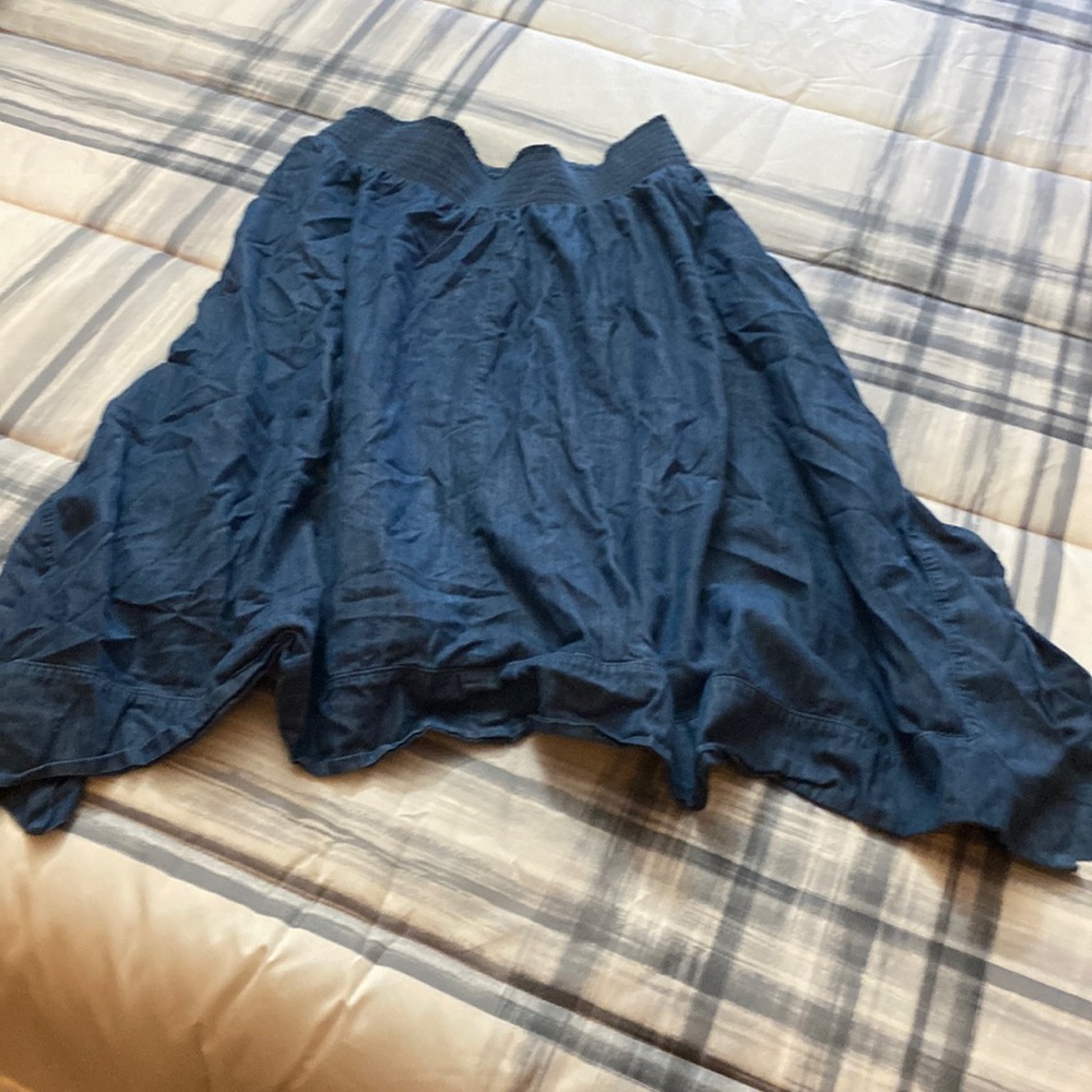 AGB WOMAN Plus Size 3X Denim Handkerchief Hem Skirt